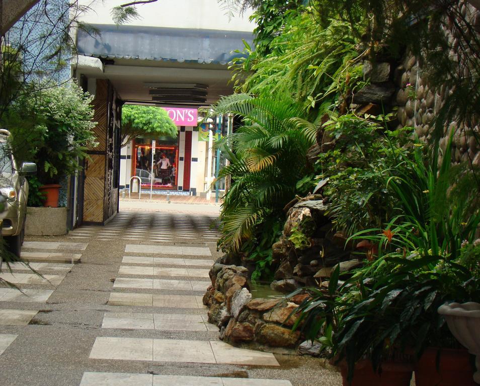 Hotel La Cascada - Lago Agrio Nueva Loja Exterior foto